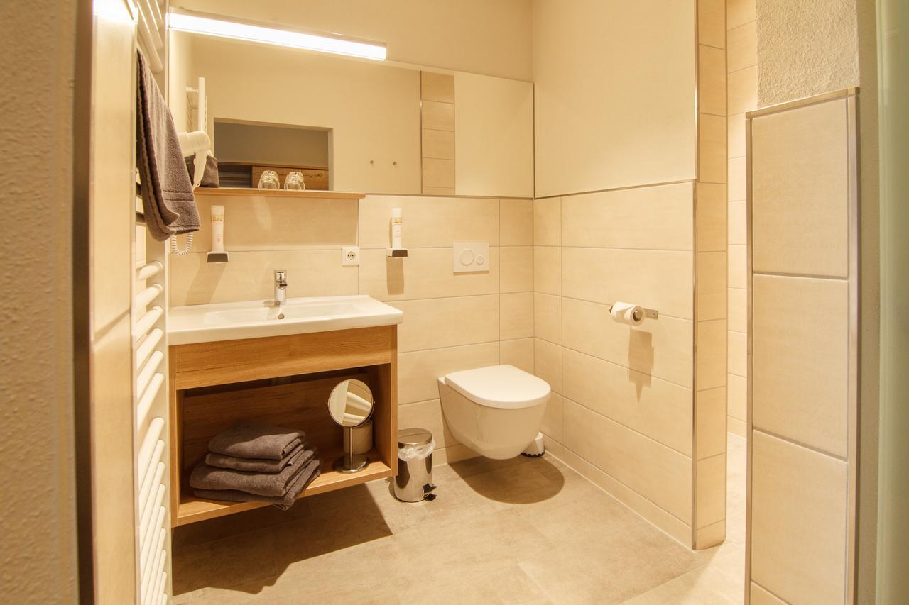 Hotel-Gasthof Neue Post Leutershausen  Kültér fotó