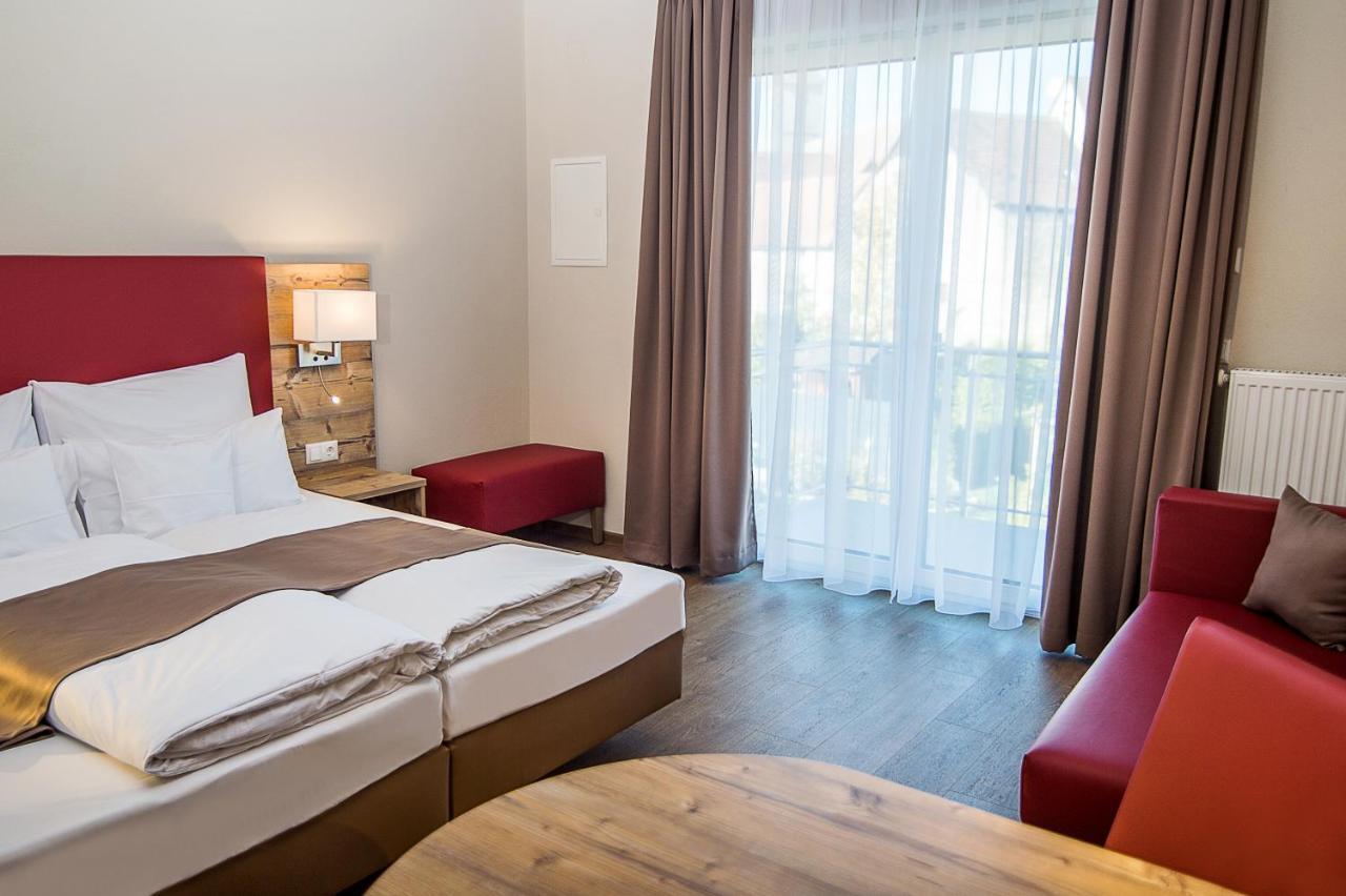 Hotel-Gasthof Neue Post Leutershausen  Kültér fotó